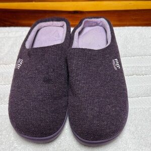 RockDove Women's Original Two-Tone Memory Foam Slippers SB4